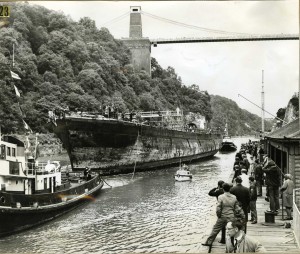 ss Great Britain being towed up river Avon